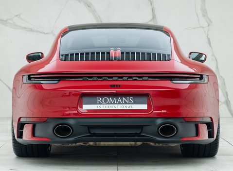 Porsche 911 Carrera 4 (992) 5