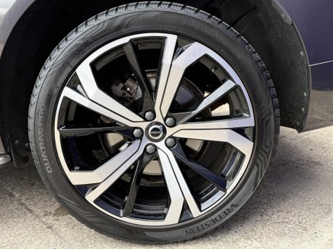 Volvo XC60 2.0 B5 MHEV R-Design SUV 5dr Petrol Hybrid Auto AWD Euro 6 (s/s) (250 ps) 16