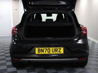 Renault Clio ICONIC TCE BOSE 14