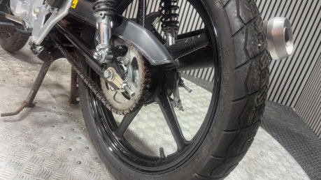 Yamaha YBR 125 2014 ONLY 2K SPARES OR REPAIR 125CC PROJECT BIKE 22