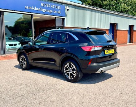 Ford Kuga 1.5 Kuga Titanium Edition 5dr 9