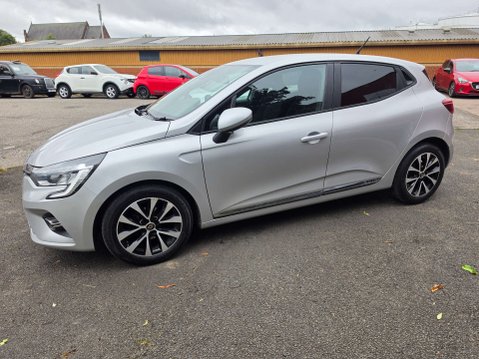 Renault Clio 1.0 Clio Iconic TCe 5dr 27