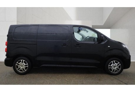 Vauxhall Vivaro 1.5 Turbo D 2700 Sportive Panel Van 6dr Diesel Manual L1 H1 Euro 6 (s/s) (1