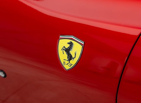 Ferrari 812 Superfast 28