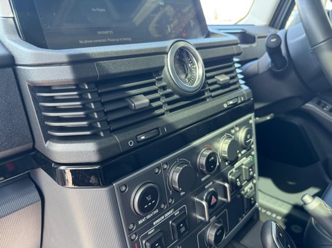 Ineos Grenadier FIELDMASTER EDITION 9