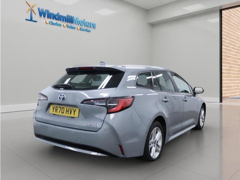 Toyota Corolla 1.8 VVT-h Icon Tech Touring Sports CVT Euro 6 (s/s) 5dr 8