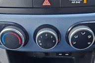 Hyundai i10 SE.. AUTOMATIC.. 1 PREVIOUS OWNER.. 6 SERVICE STAMPS,VERY WELL CARED FOR 21