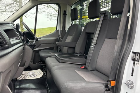 Ford Transit 350 Drw L4 130 ps Single Cab Dropside Truck with Tail Lift - Plant Spec 3