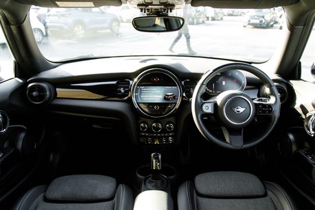 Mini Hatch COOPER S LEVEL 2