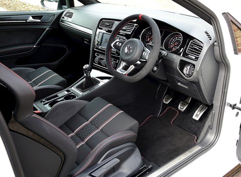 Volkswagen Golf GTI S Clubsport 11