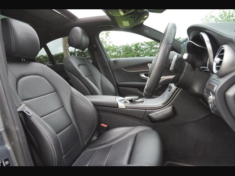 Mercedes-Benz C Class 2.1 C250d AMG Line (Premium Plus) G-Tronic+ Euro 6 (s/s) 4dr 18