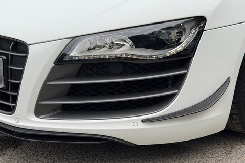 Audi R8 GT QUATTRO V10 SPYDER - 1 OF 33 - BUCKET SEATS -CERAMIC BRAKES 33