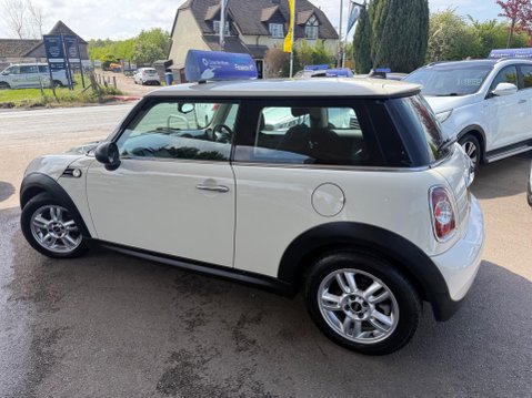 Mini Hatch 1.6 One Auto Euro 6 3dr 12