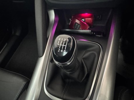 Renault Kadjar GT LINE TCE 28