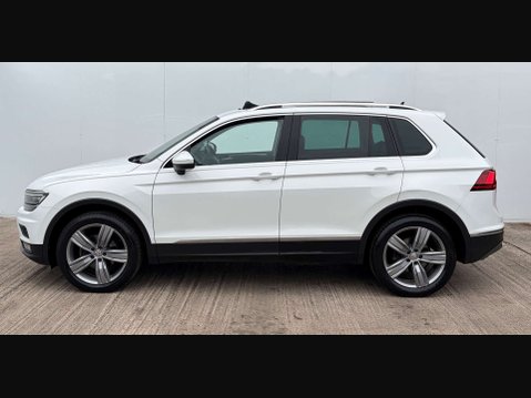 Volkswagen Tiguan 2.0 Tiguan SEL TDI BlueMotion Technology 4Motion Semi-Auto 4WD 5dr 53