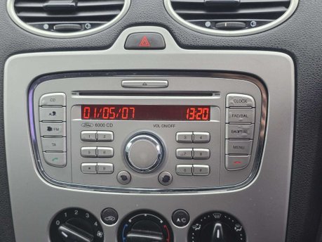 Ford Focus 1.6 Style Hatchback 5dr Petrol Automatic (184 g/km, 99 bhp) 20