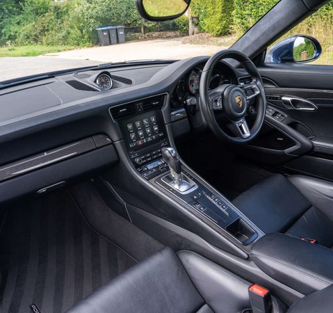 Porsche 911 Carrera S PDK 1