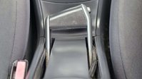 Renault Megane 1.6 VVT Dynamique Hatchback 5dr Petrol Proactive (184 g/km, 111 bhp) 27