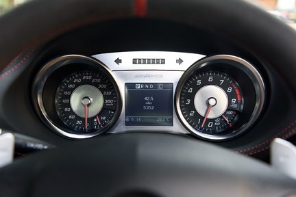 Mercedes-Benz SLS Black Series 23