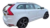 Volvo XC60 2.0 D4 R-Design Nav SUV 5dr Diesel Auto Euro 6 (s/s) (190 ps) 4