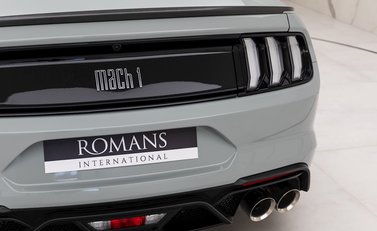 Ford Mustang Mach 1 27