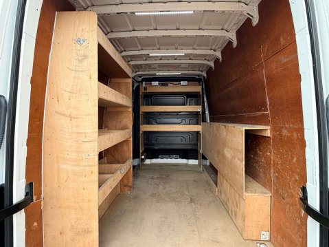 Volkswagen Crafter 2.0 Crafter CR35 Startline TDI 11