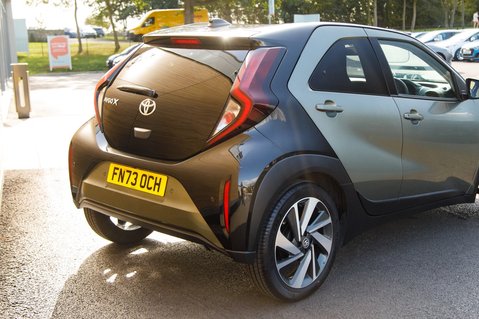Toyota Aygo X VVT-I EDGE 7