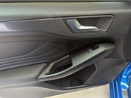 Ford Focus 1.0 Focus ST-Line X 5dr 39
