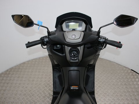 Yamaha Nmax 125 GPD125-A ABS 14