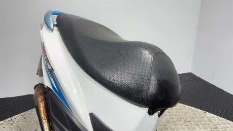 SYM Jet 2013 RUNNING PROJECT BIKE 50CC SCOOTER SPARES OR REPAIR MOPED 14