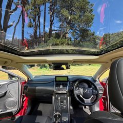 Lexus NX 300H LUXURY 2