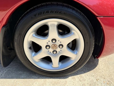 MG MGF 1.8i Convertible 2dr Petrol Manual (178 g/km, 118 bhp) 44