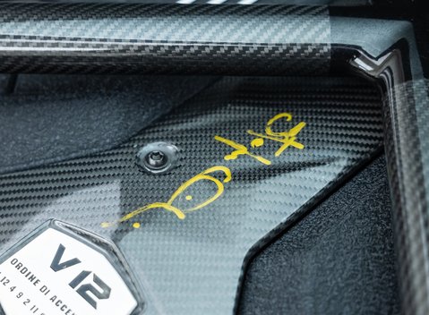 Lamborghini Aventador S LP 740-4 44