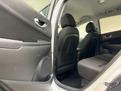 Hyundai KONA 1.6 h-GDi Premium DCT Euro 6 (s/s) 5dr 50