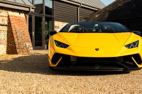 Lamborghini Huracan 5