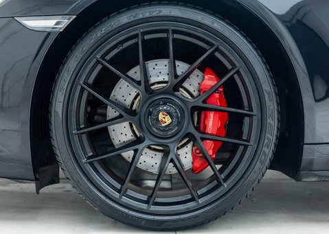 Porsche 911 Carrera GTS CABRIOLET (991.2) 