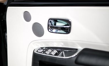 Rolls-Royce Ghost Series II 24