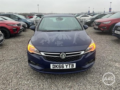 Vauxhall Astra 1.4i Turbo SRi Nav Euro 6 5dr 9