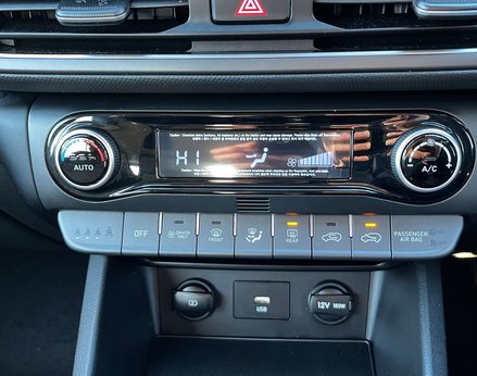 Hyundai KONA 1.6 Kona SE Connect GDi HEV Semi-Auto 5dr 45