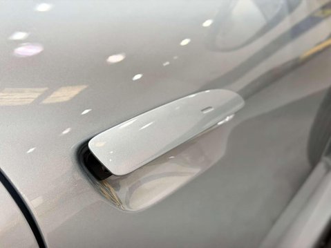 Porsche Taycan Performance 89kWh 4S Saloon 4dr Electric Auto 4WD (11kW Charger) (544 ps) 37