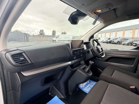 Vauxhall Vivaro 1.5 Vivaro F2900 Prime S/S 5dr 17