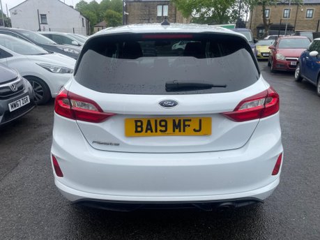 Ford Fiesta ST-LINE 7