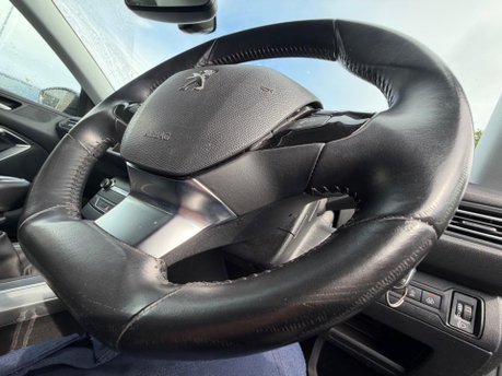 Peugeot 308 PURETECH S/S ALLURE 9