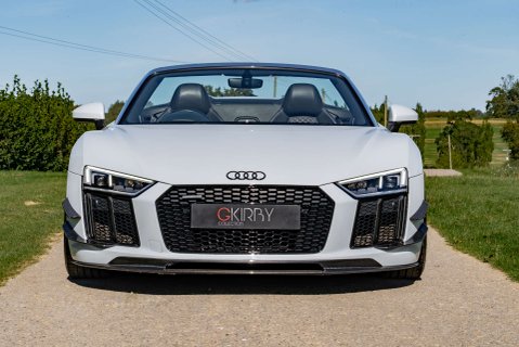 Audi R8 5.2 R8 Spyder Quattro V10 Semi-Auto 4WD 2dr 26