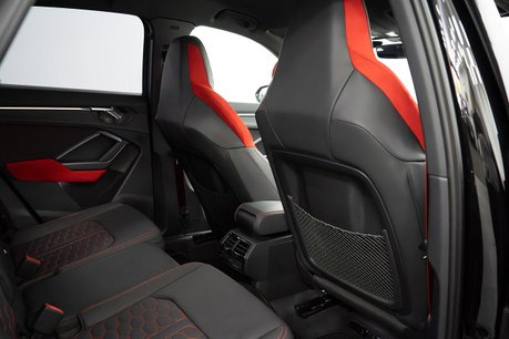Audi RS Q3 2.5 TFSI Audi Sport Edition SUV 5dr Petrol S Tronic quattro Euro 6 (s/s) (4 33