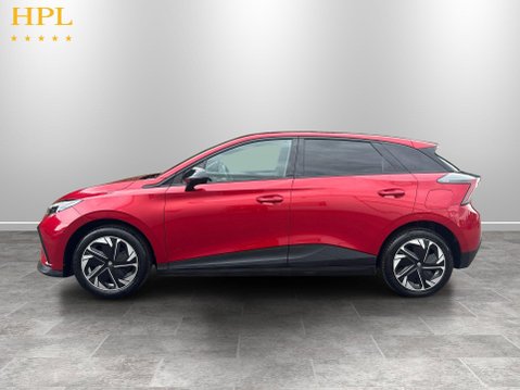 MG MG4 64kWh Trophy Long Range Hatchback 5dr Electric Auto (203 ps) 4
