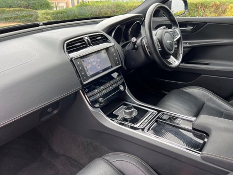 Jaguar XE 2.0i R-Sport Auto Euro 6 (s/s) 4dr 27