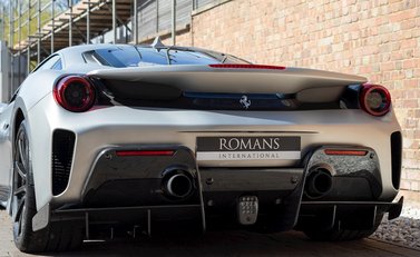 Ferrari 488 Pista 22