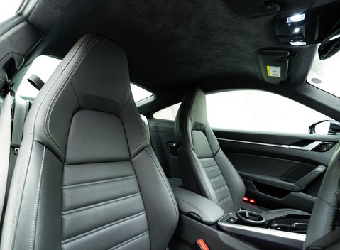 Porsche 911 Turbo S (992) 15