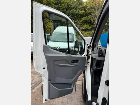 Ford Transit 2.2 TDCi 350 Panel Van 5dr Diesel Manual RWD L4 H3 Euro 5 (DRW) (155 ps) 38